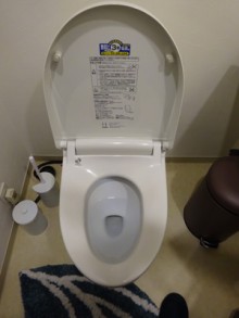 帰ったらすぐ手洗い!玄関に手洗器を新たに設置 帰ったらすぐ手洗い!玄関に手洗器を新たに設置